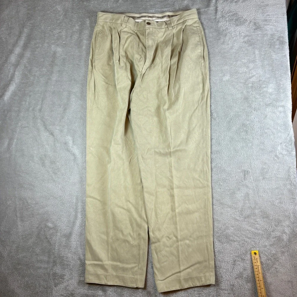 Tommy Bahama Pants Mens 36 Relaxed Pleated Khaki Tan 100% Silk Luxury Casual